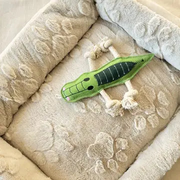Hundespielzeug Krokodil aus Wildleder