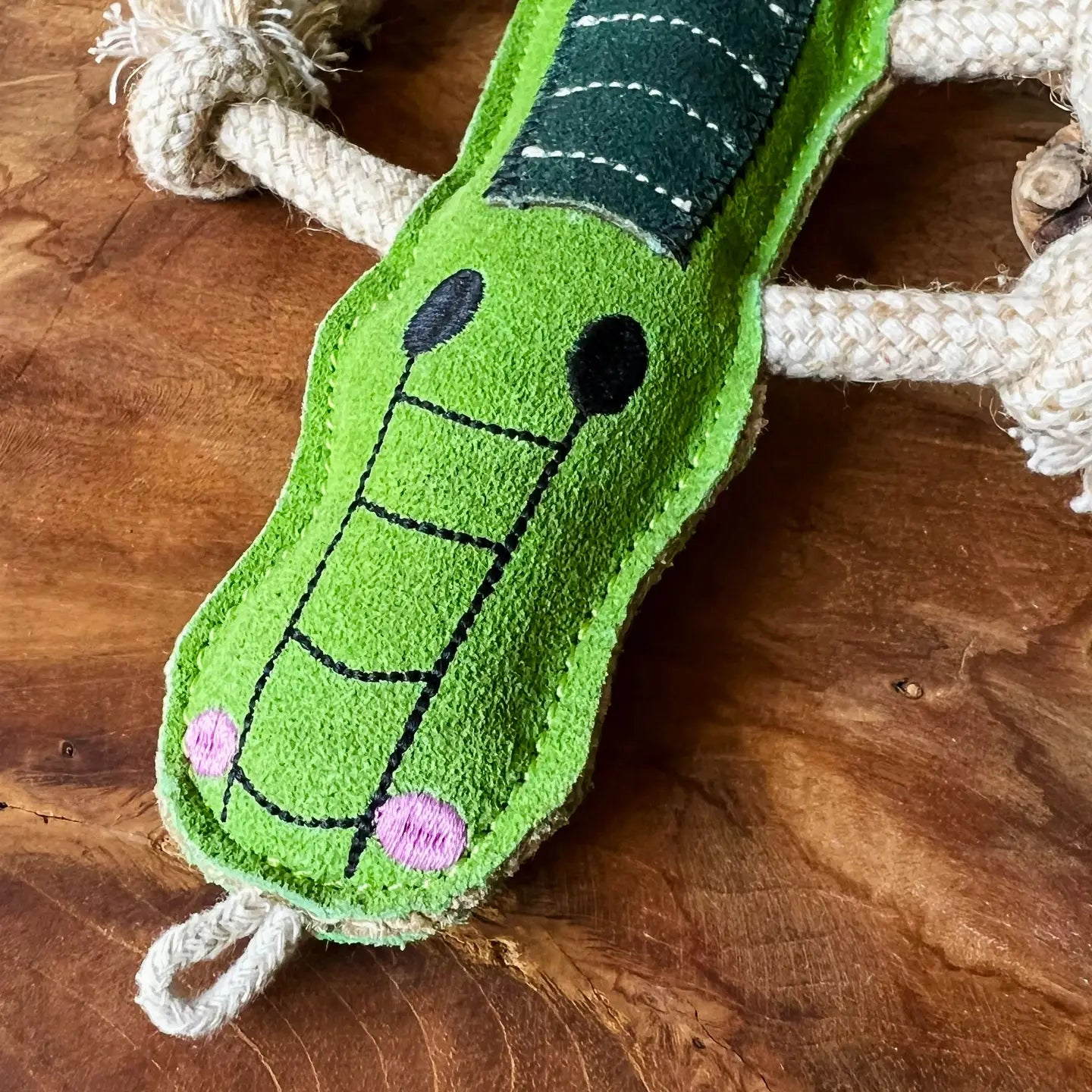 Hundespielzeug Krokodil aus Wildleder