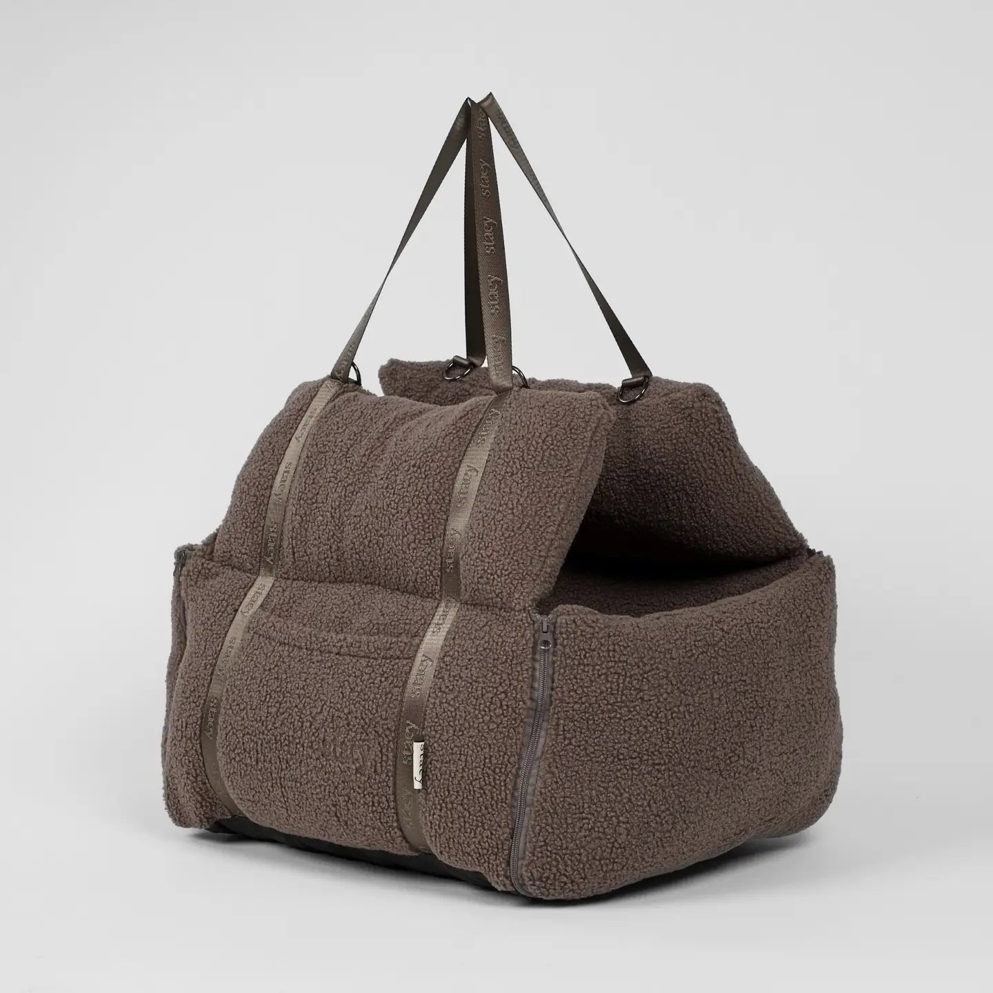 Clara 3‑in‑1‑Autositz Teddy Taupe Limitierte Auflage tragbare Tasche