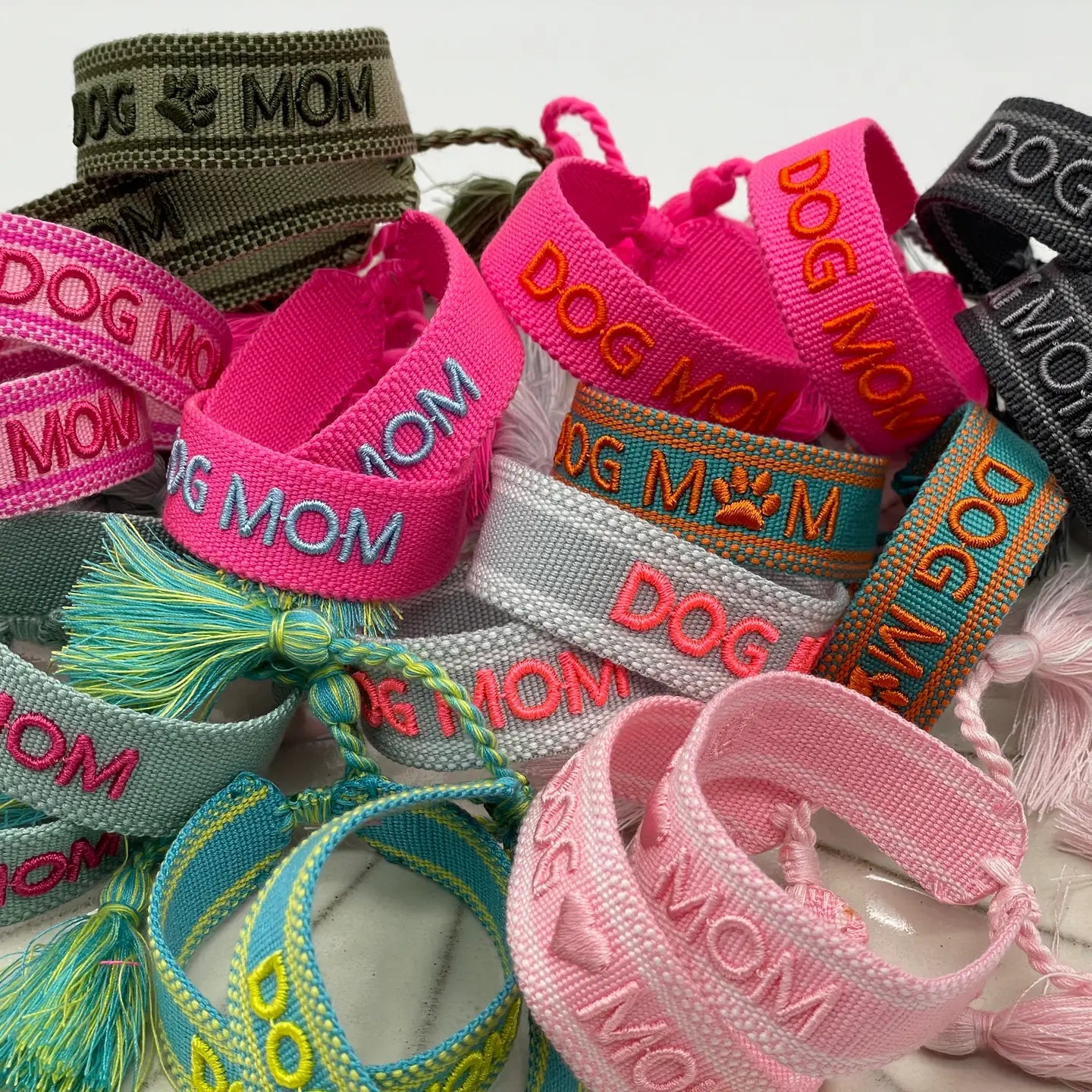 Statement Armband DOG MOM Sage Pink