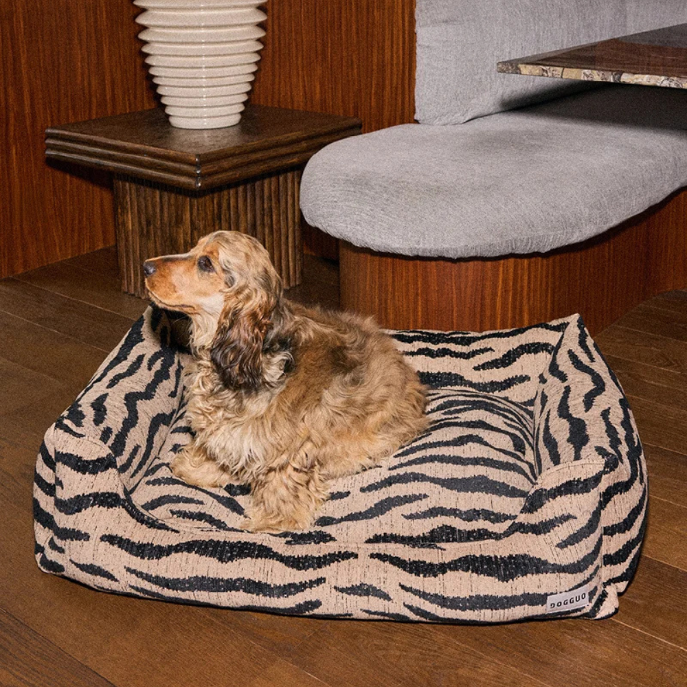 Hund auf Zebra Hundebett Beige/Black - DOGGUO