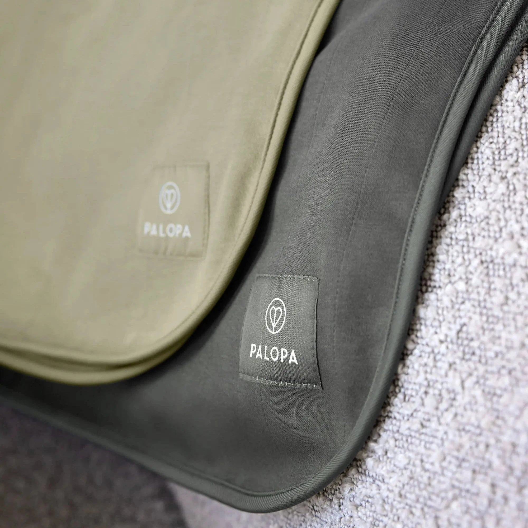 PALOPA Hunde Schutzmatte BENTI Sage Oliv