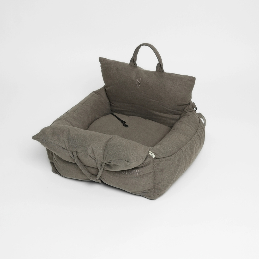 Kurzleine Lara 3‑in‑1‑Autositz Taupe tragbare Tasche - staey