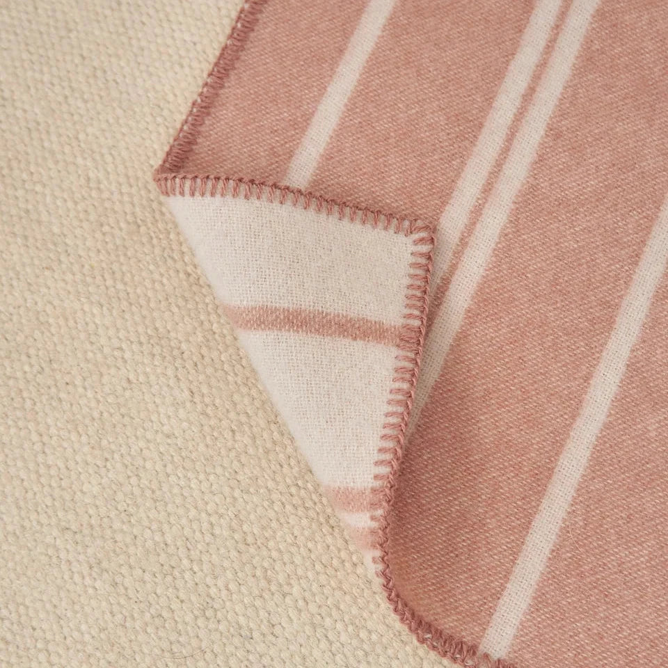 MiaCara RIGATO Hundedecke aus Wolle Blush-Creme