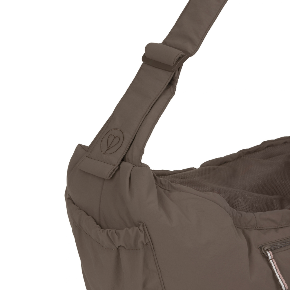 PALOPA Hundetasche Dog Bag Bara Crinkled Chocolate Riemen größenverstellbar