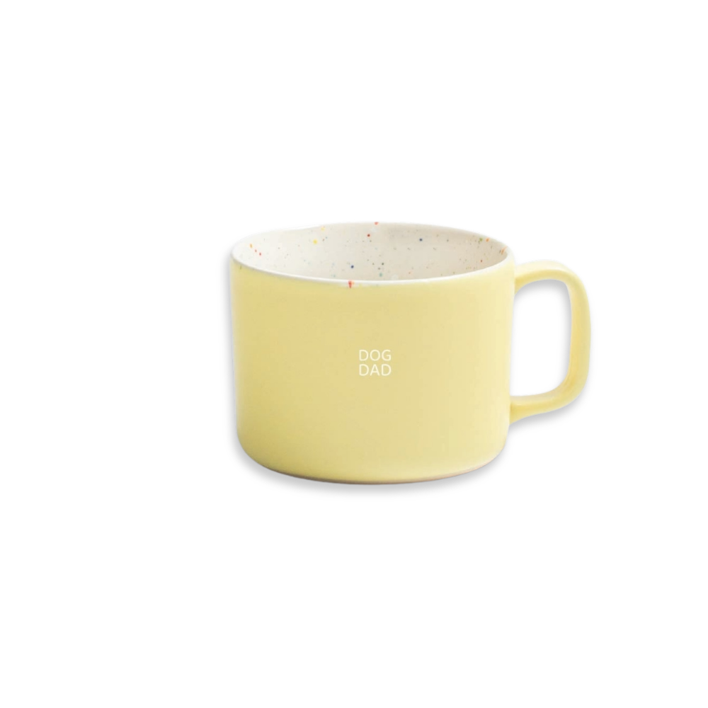 Tasse BREEZE Mug gelb 450 ml mit DOGDAD weiß - egg back home