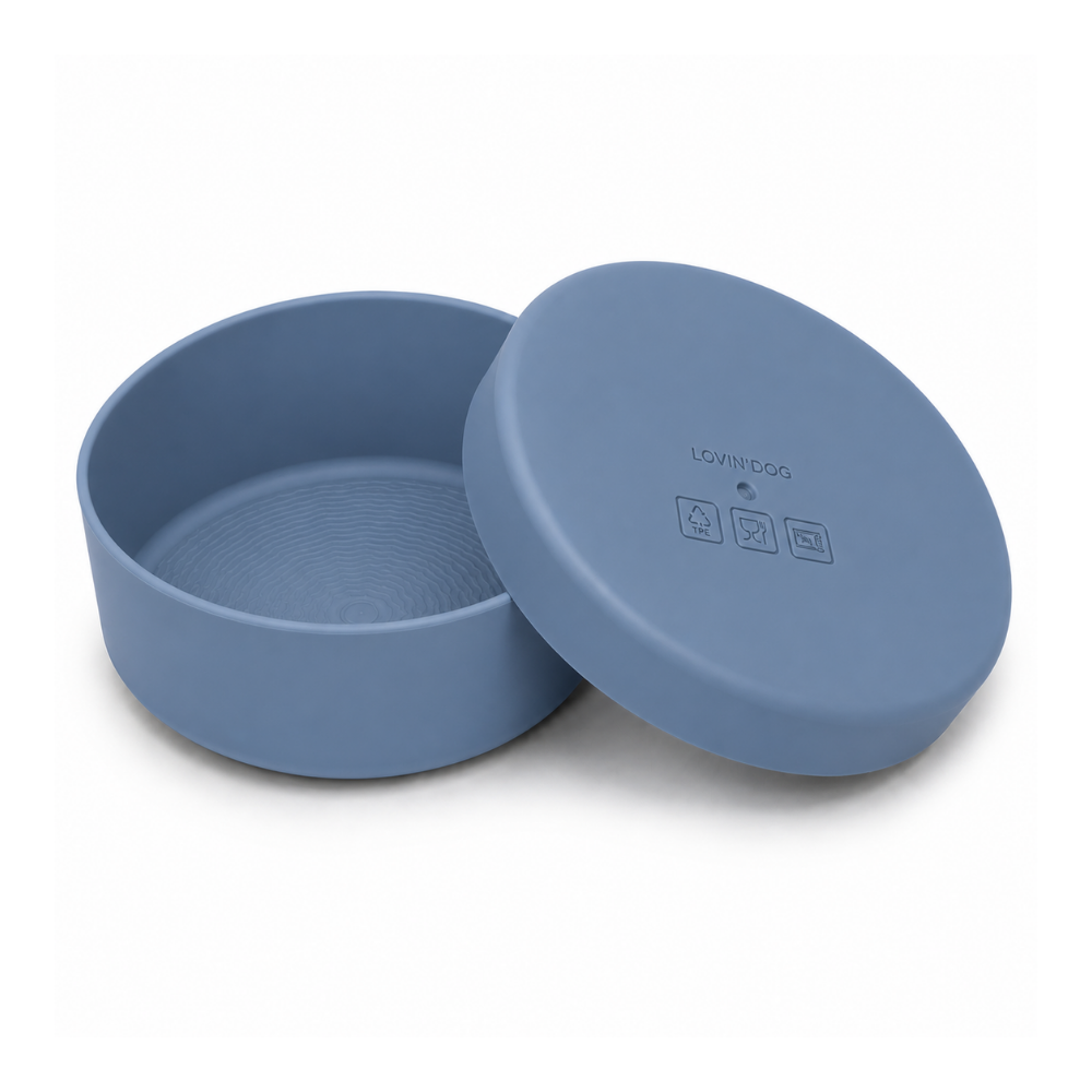 Travel Napf Set mit Deckel aus TPE POWDER BLUE - LOVIN'DOG