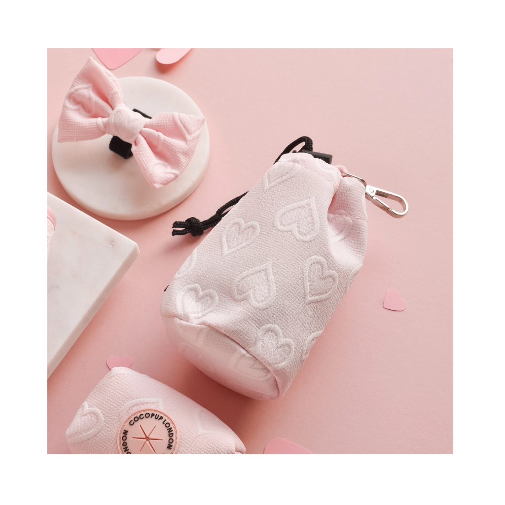 Moodbild Hunde Leckerlibeutel mit Kordelzug Baby Pink Heart - COCOPUP London