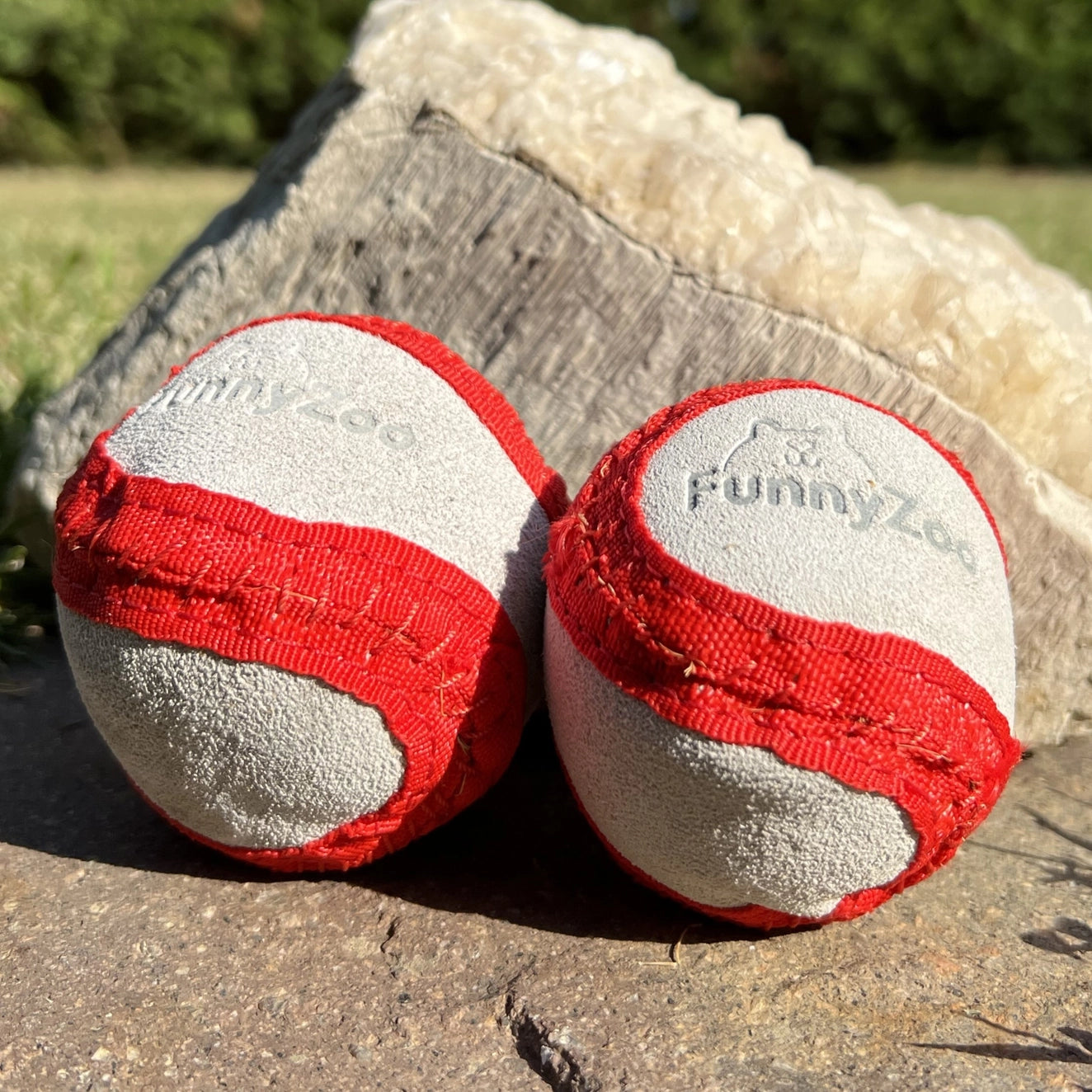 Hundespielzeug SUEDE BALL aus Wildleder