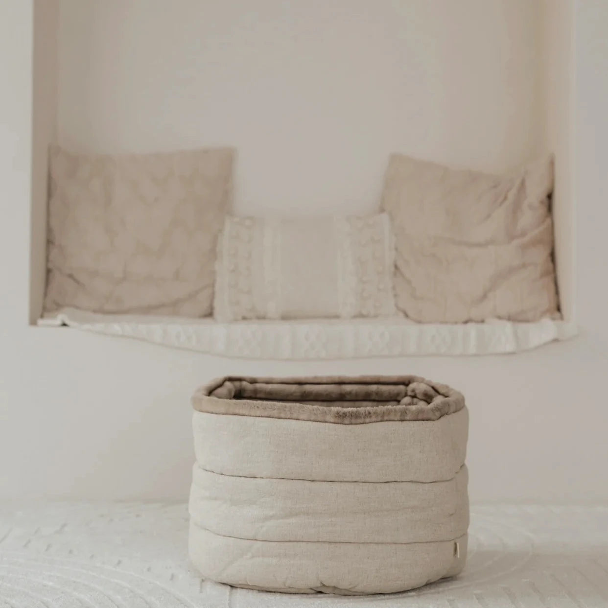 Hundebett Kuschelnest mit Kunstfell