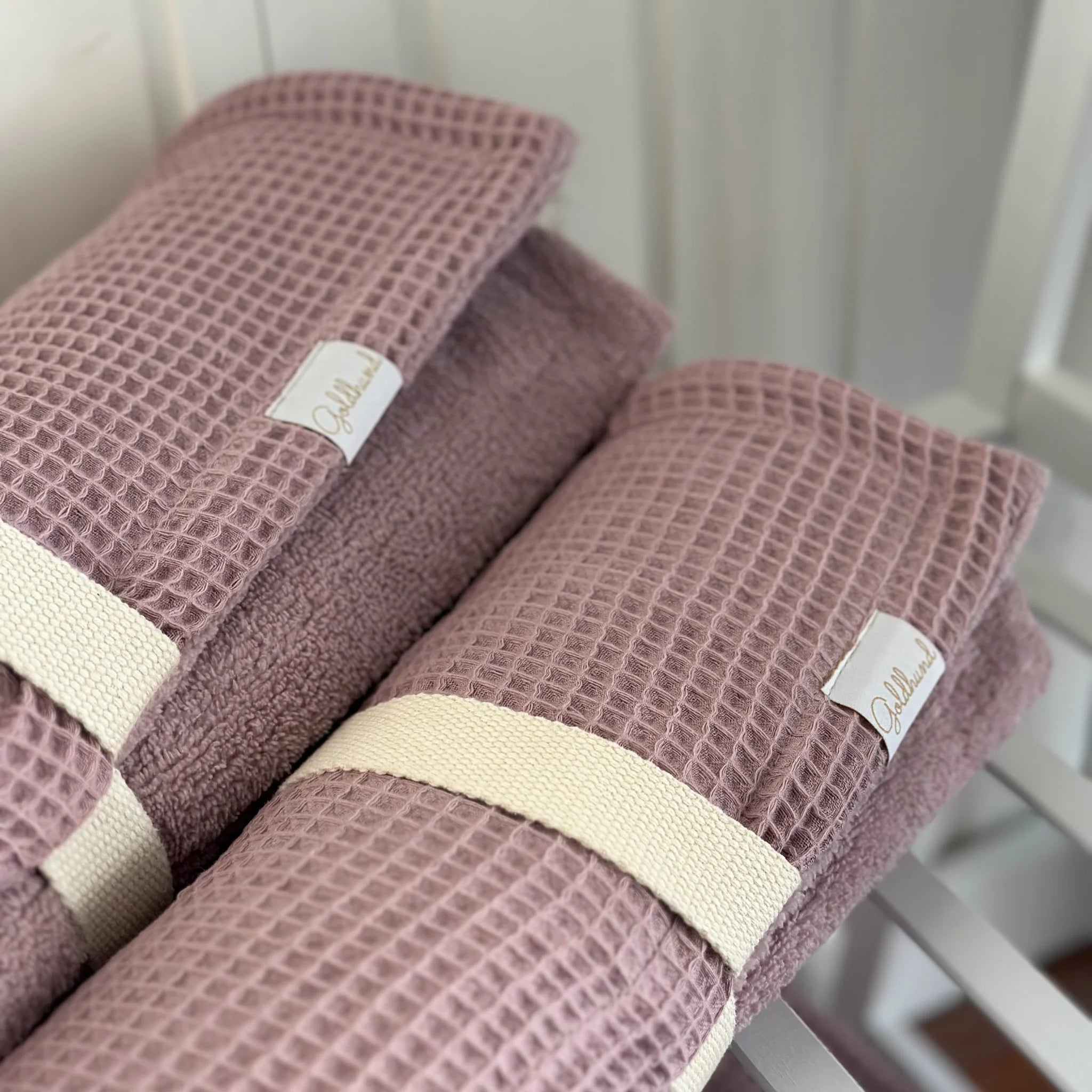 Dekobild 2-in-1 Plaid "dry" Hundedecke & Hundehandtuch Blush - Goldhund