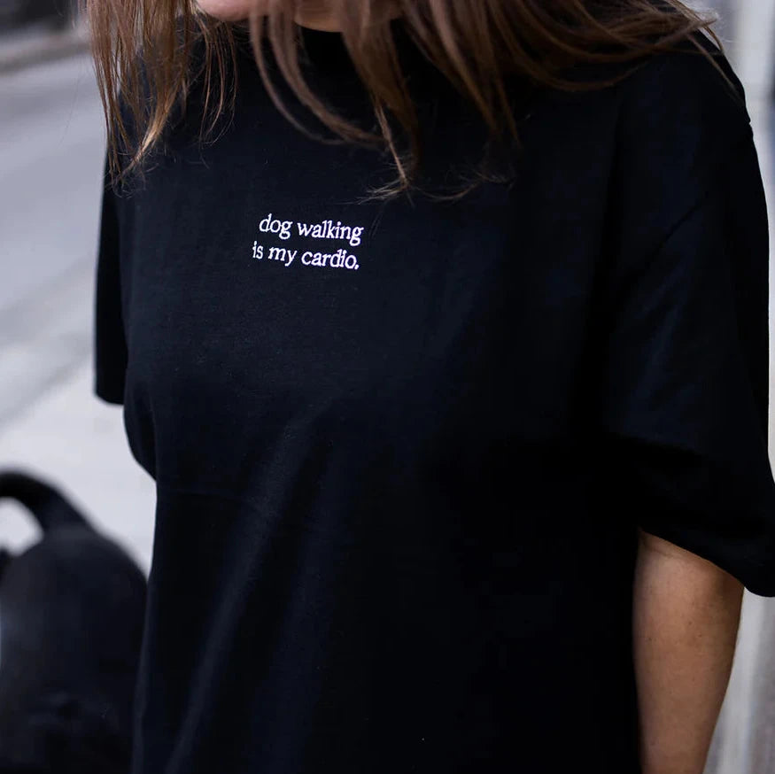 T-Shirt "DOG WALKING IS MY CARDIO" Black