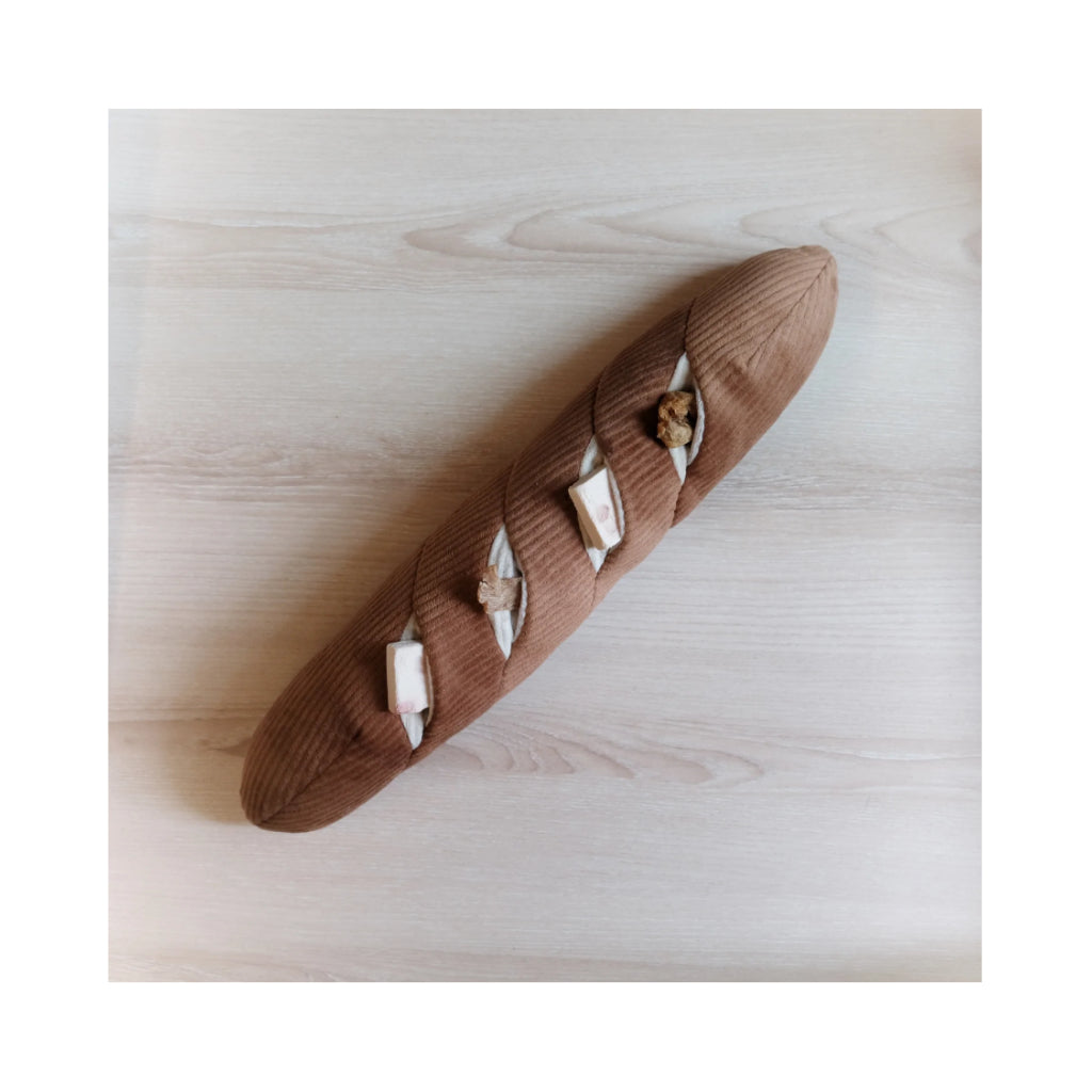 Schnüffelspielzeug Baguette gefüllt - Lambwolf Collective