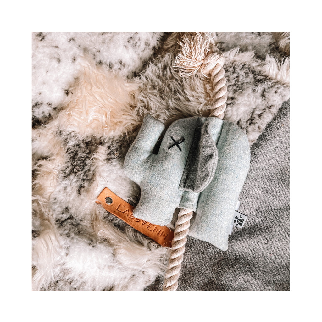 Produktbild Hundespielzeug Elephant EMMA - Lilly