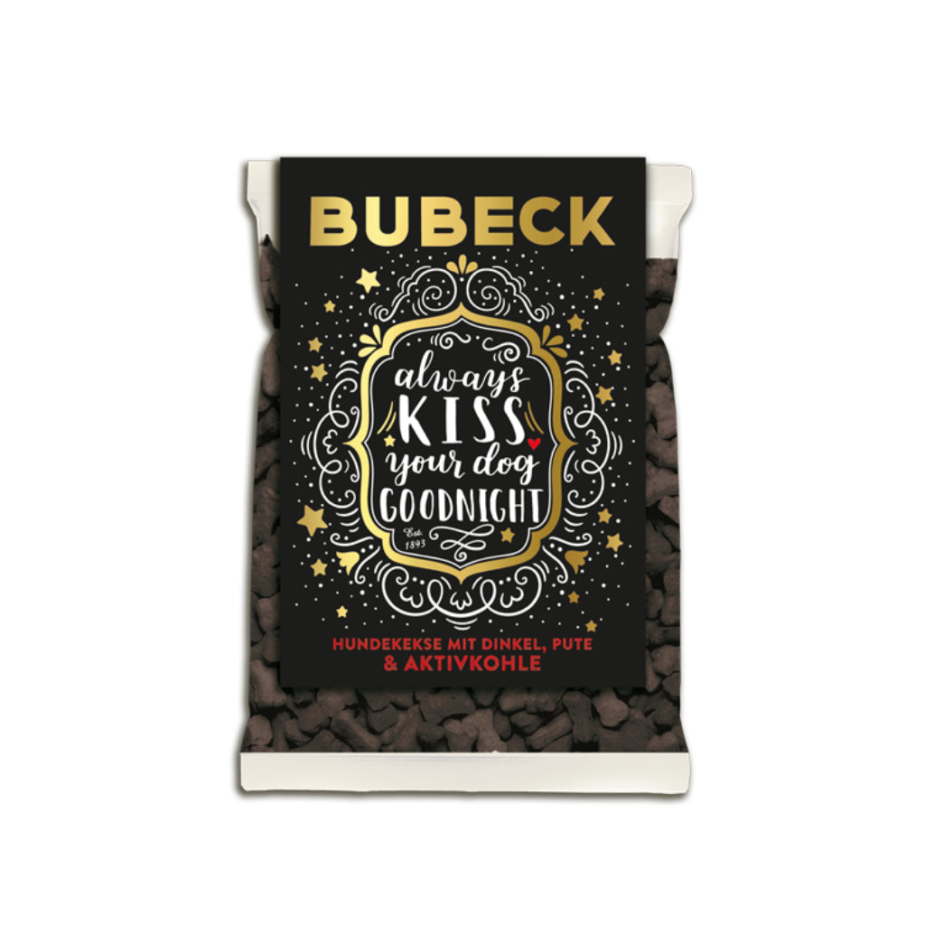 always kiss your dog - The dark side of Bubeck - Hundekuchen mit Dinkel & Aktivkohle - BUBECK