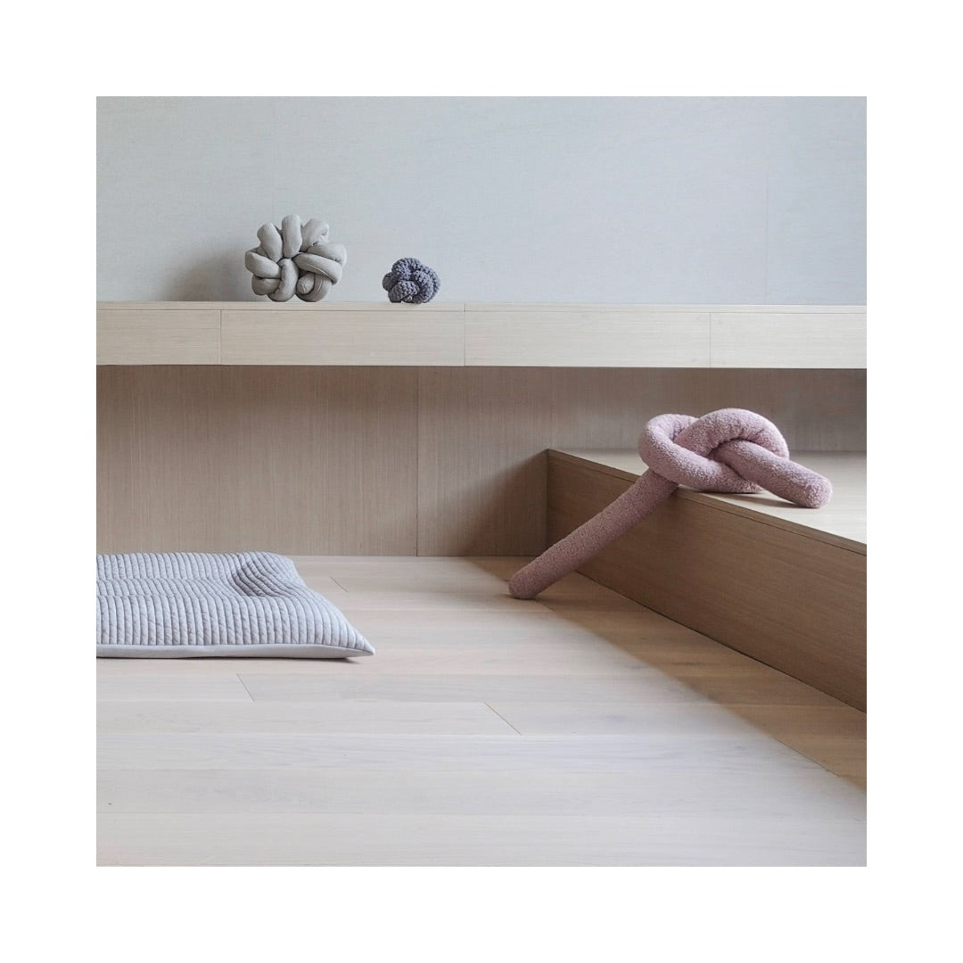 O NOU Hundespielzeug Nudel Knoten MAUVE Rosé als Deko - Lambwolf Collective