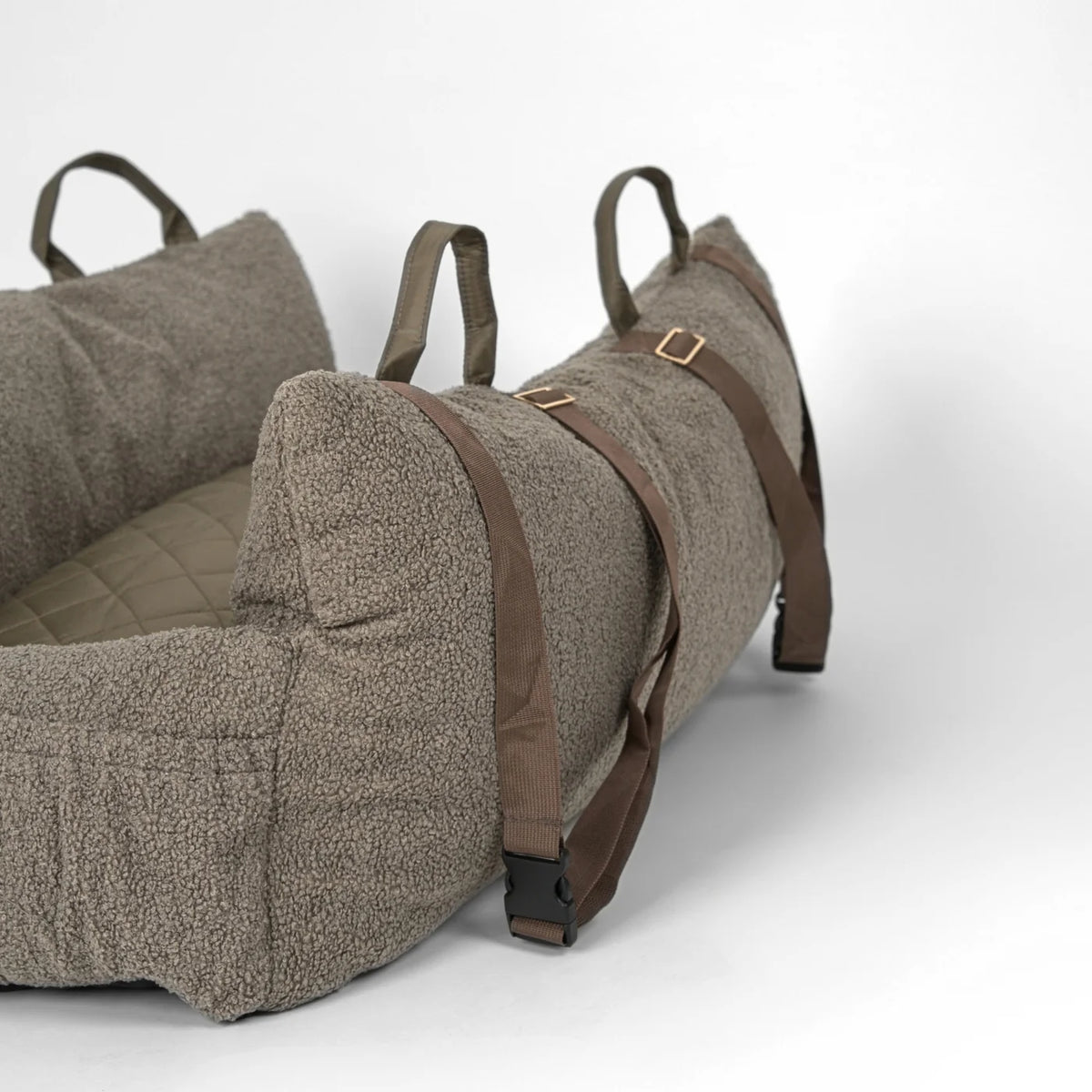Lara Autositz XXL TEDDY Taupe tragbare Tasche