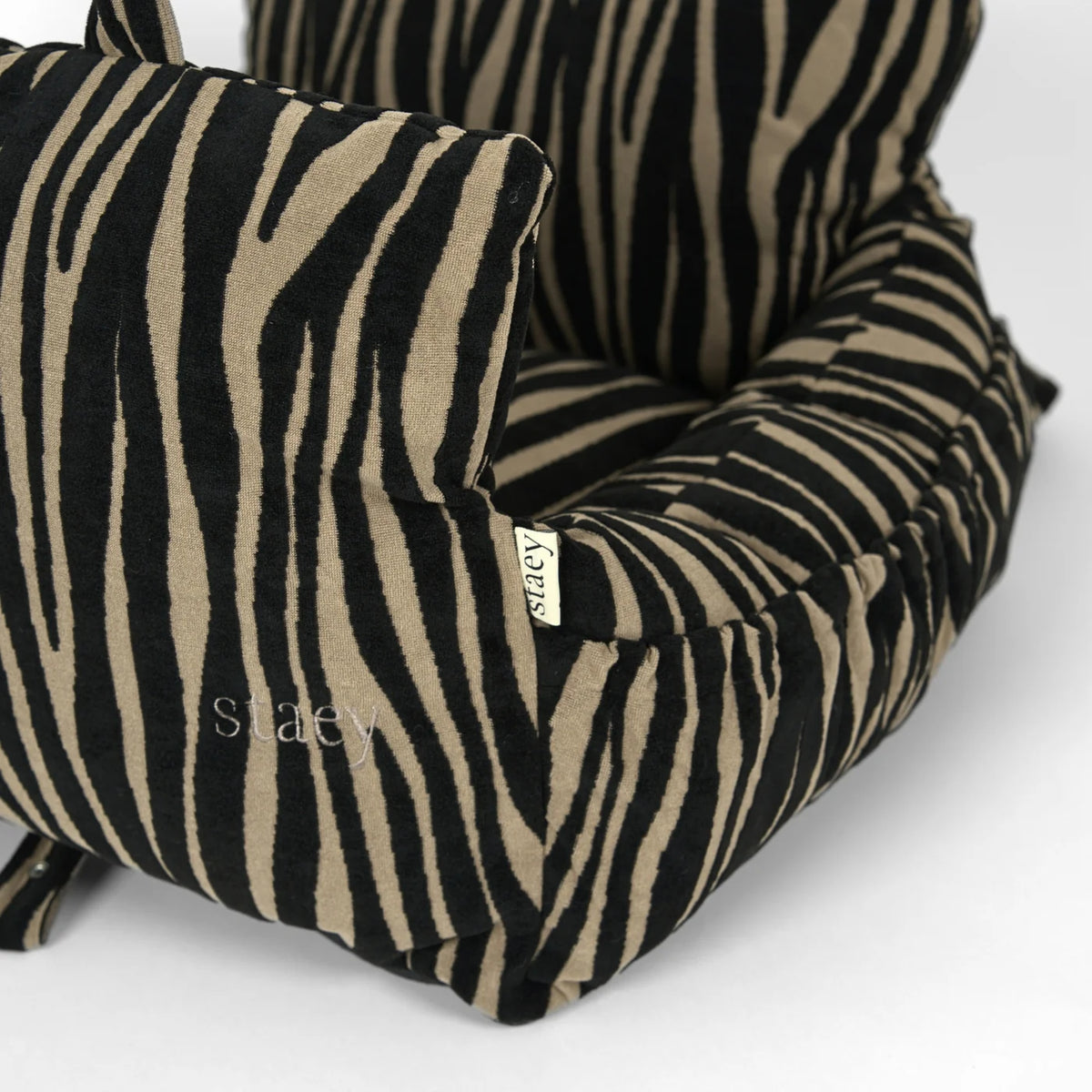Lara 3‑in‑1‑Autositz ZEBRA 2.0 tragbare Tasche