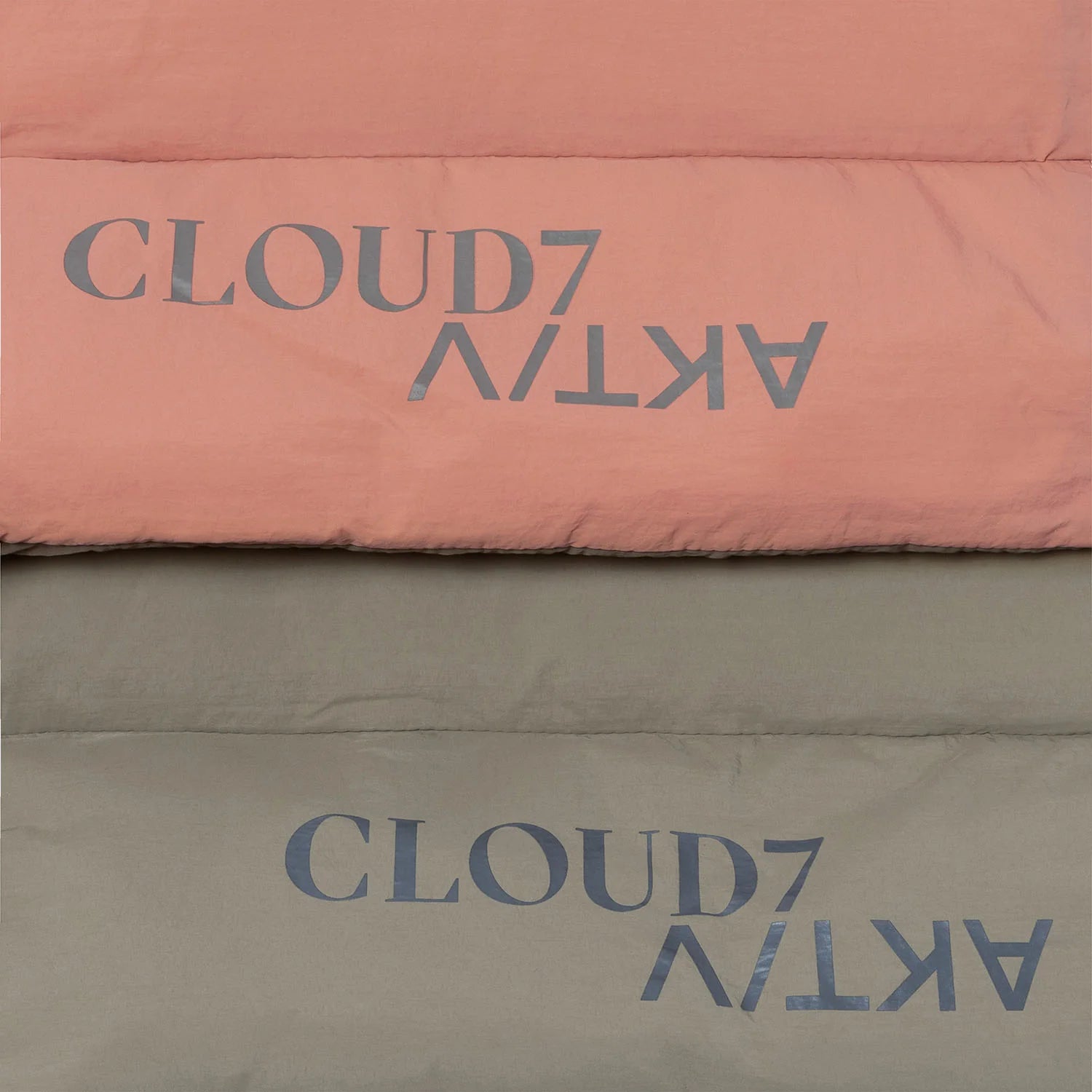 Cloud7 Hundereisebett & Tote Bag AKTIV Puffer Dart Khaki Peach