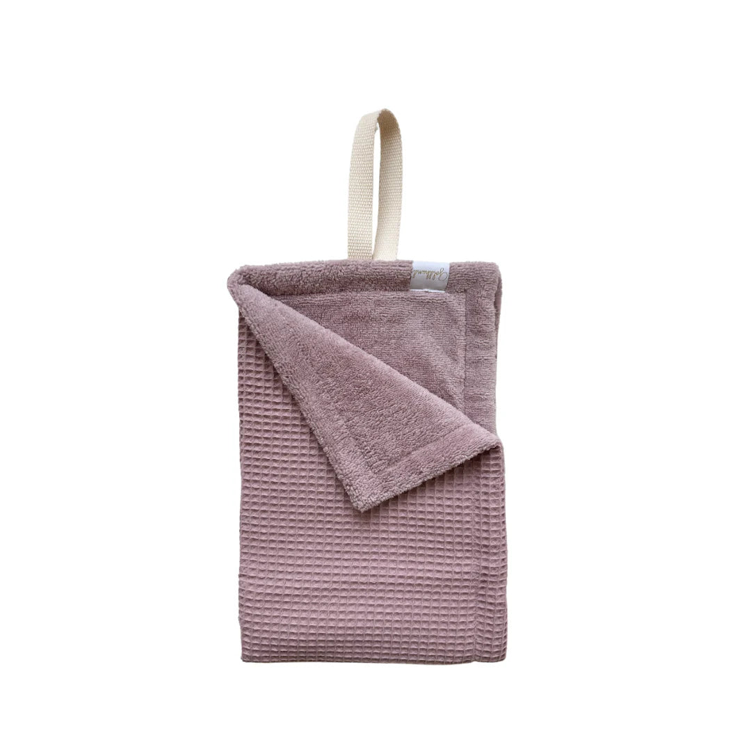 Pfotenhandtuch paw towel blush - Goldhund
