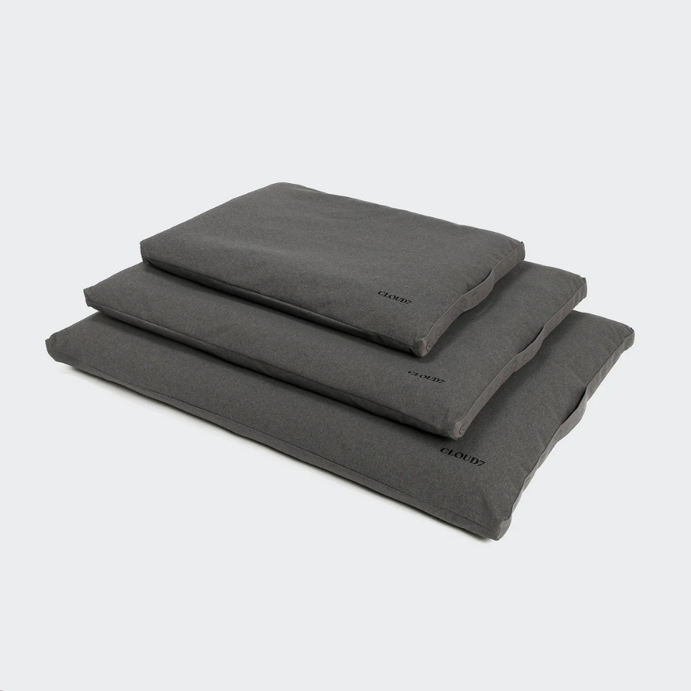 Größenvergleich Cloud7 Outdoor Hundebett Siesta Light Graphite