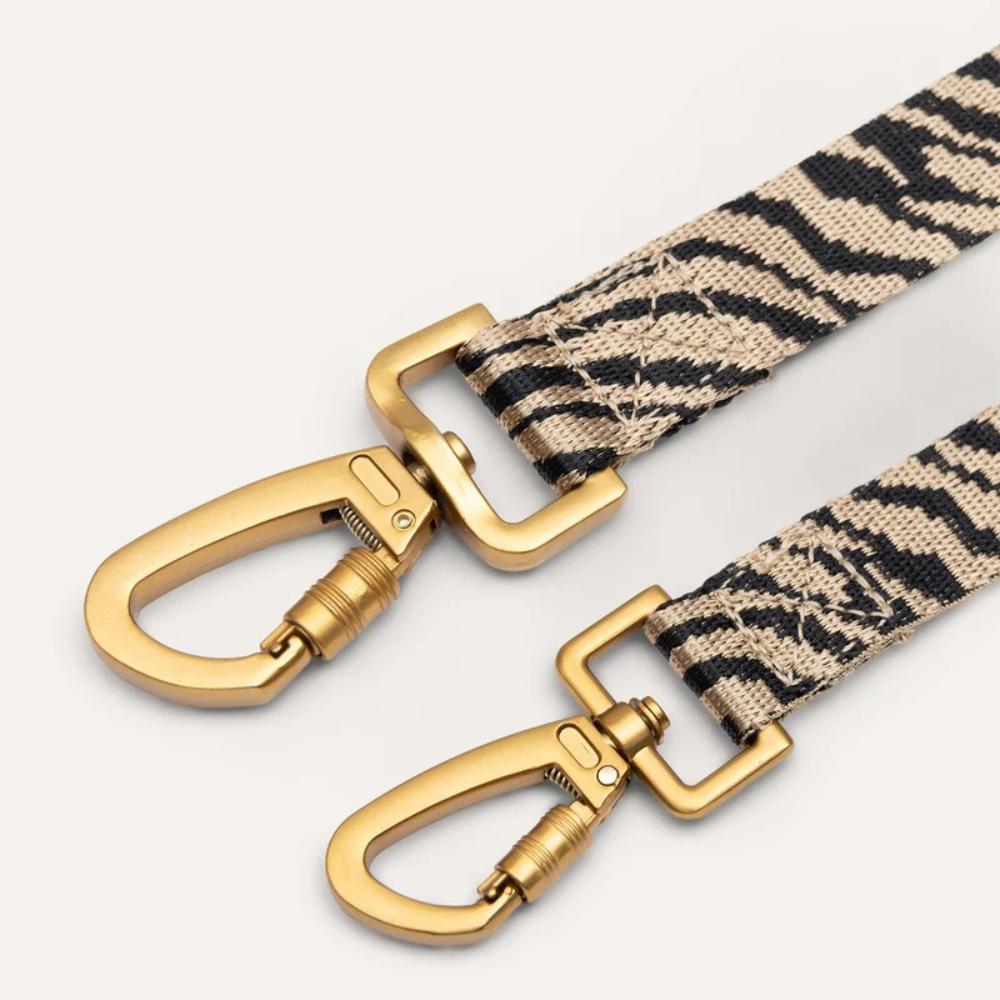 Karabinergrößen Zebra Hundeleine Beige/Black - DOGGUO