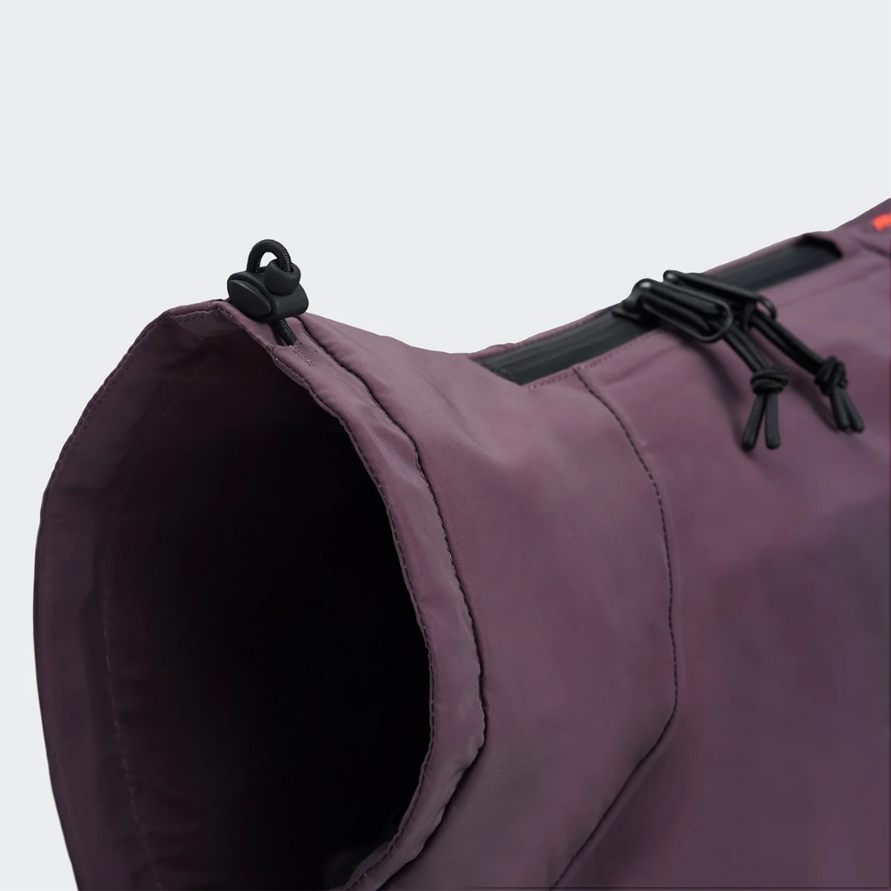 Kopföffnung & Gummizug Cloud7 AKTIV Hunderegenmantel Aubergine-Orange