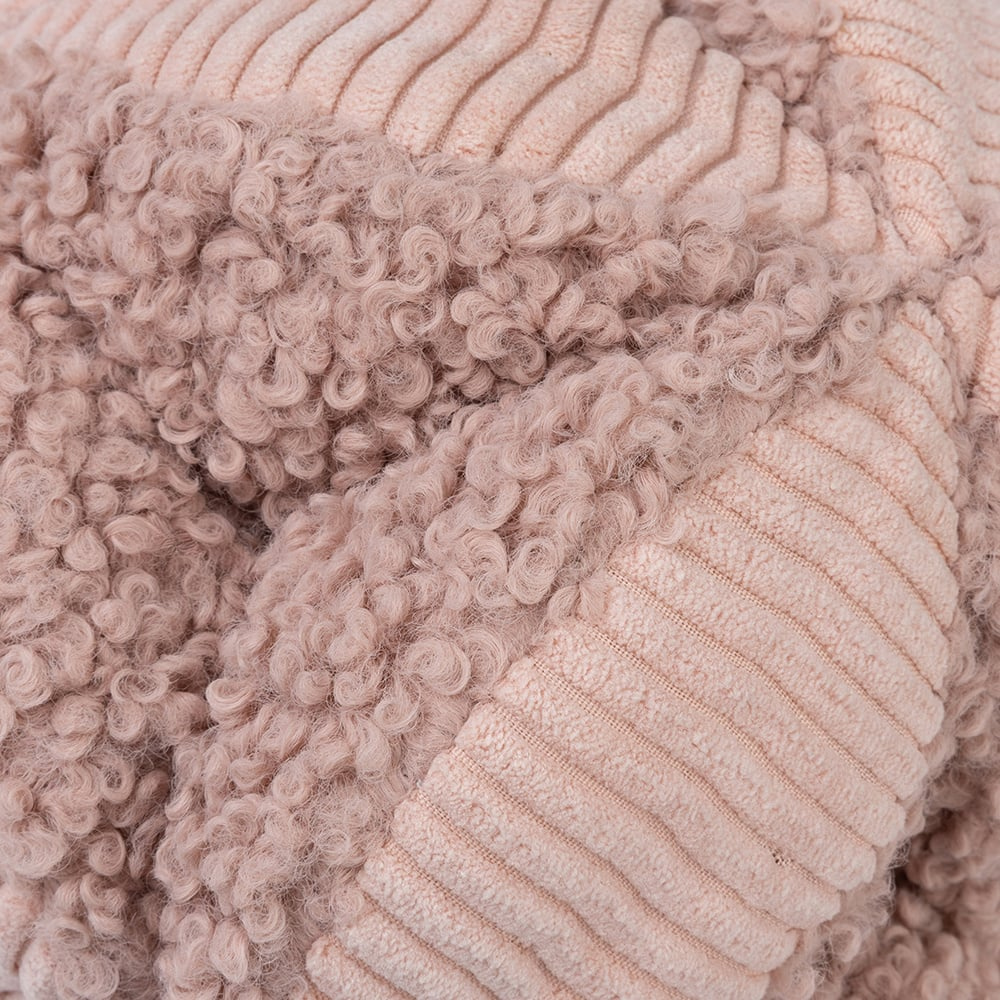 Oberflächen Hundespielzeug Schnüffelball BOBBY Rosa - district 70