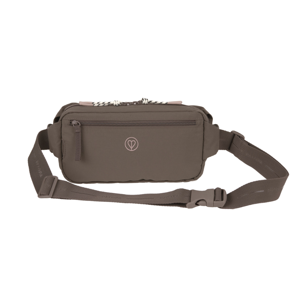 PALOPA Bum Bag NERKI Crinkled Chocolate Rückseite & Fach mit Reißverschluss