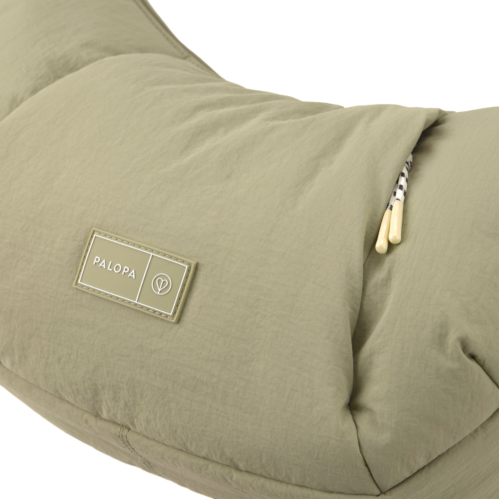 PALOPA Crossbody Bum Bag PANIO Crinkled Pale Olive Logo & Fach mit Reißverschluss
