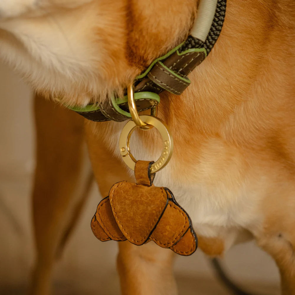 Chommies Croissant AirTag Holder