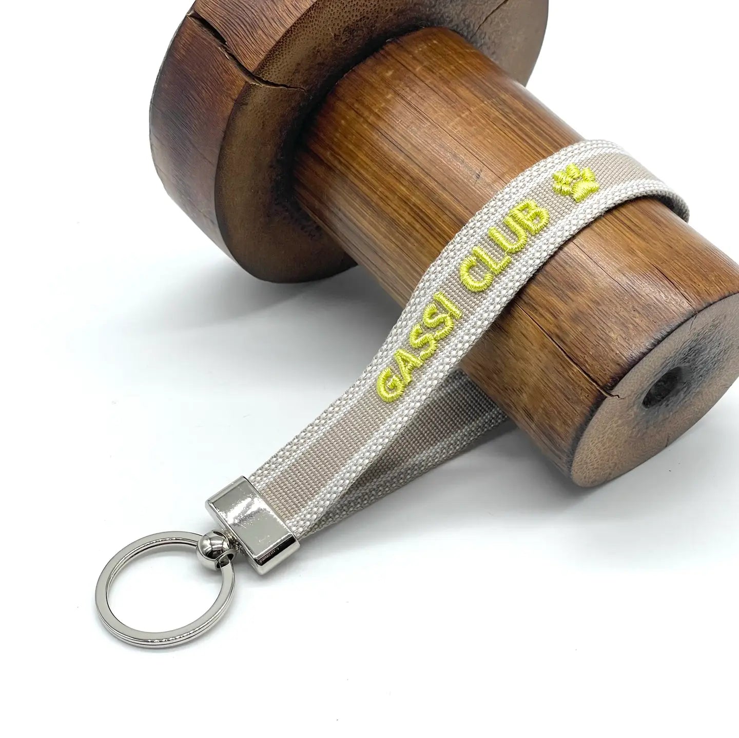 Statement Schlüsselanhänger GASSI CLUB Beige